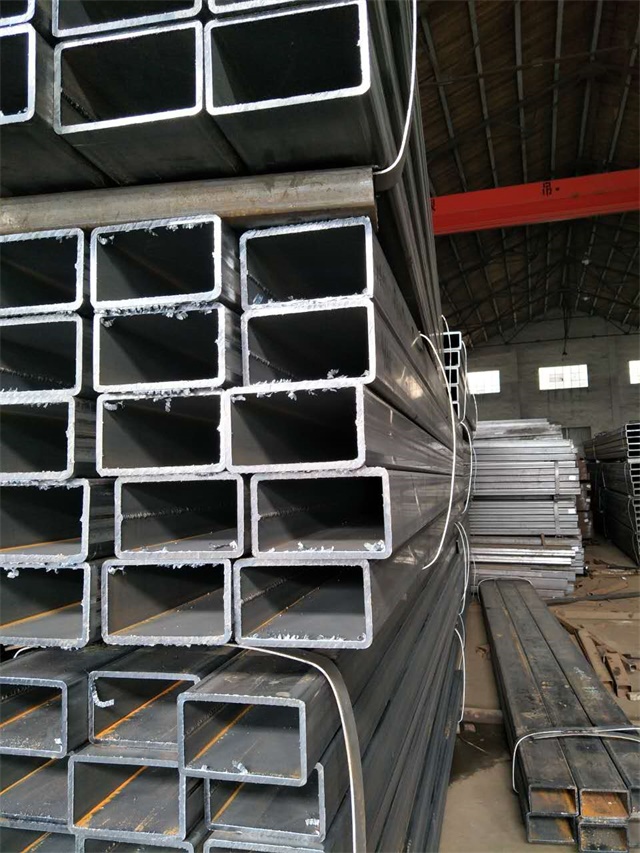 天津镀锌无缝钢管厂家